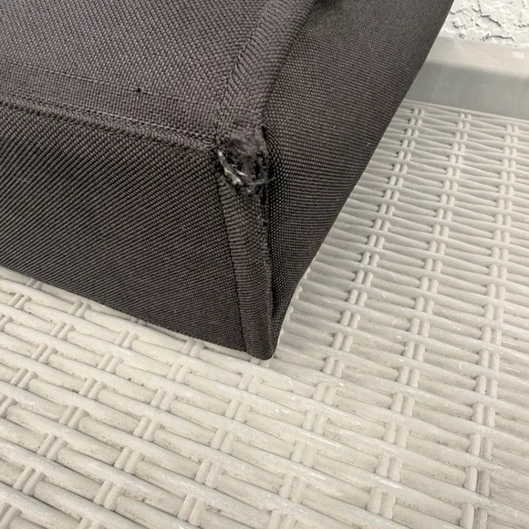 Black Structured Tote Bag - Picture 3 of 5